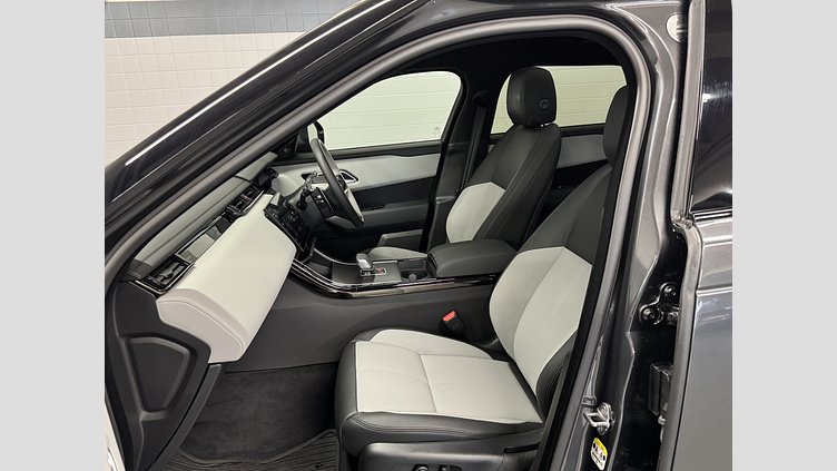 2025 認定中古車 Land Rover Range Rover Velar カルパチアングレイ D200マイルドハイブリッド（ディーゼル） スタンダードホイールベース Dynamic SE
