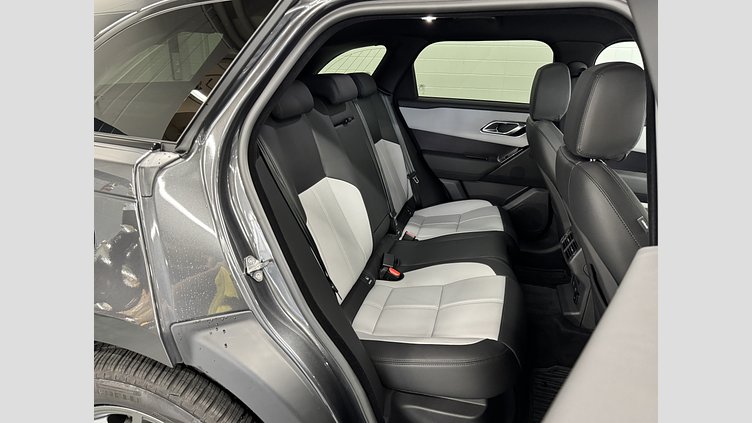 2025 認定中古車 Land Rover Range Rover Velar カルパチアングレイ D200マイルドハイブリッド（ディーゼル） スタンダードホイールベース Dynamic SE