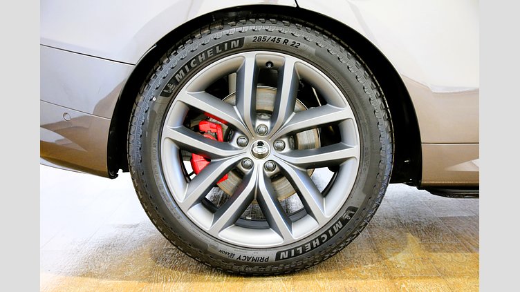 2024 認定中古車 Land Rover Range Rover Sport シャラントグレイ P550eプラグインハイブリッド（ガソリン） Autobiography