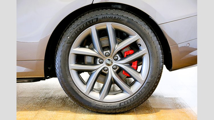 2024 認定中古車 Land Rover Range Rover Sport シャラントグレイ P550eプラグインハイブリッド（ガソリン） Autobiography