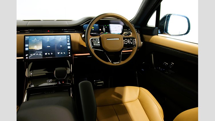 2024 認定中古車 Land Rover Range Rover Sport シャラントグレイ P550eプラグインハイブリッド（ガソリン） Autobiography