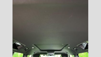 Defender 110 67