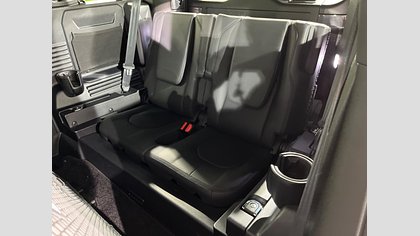 Defender 110 11