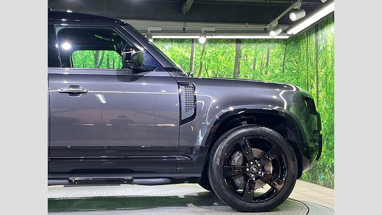 2022 認定中古車 Land Rover Defender 110 カルパチアングレイ D300 AWD（AT） X-DYNAMIC SE