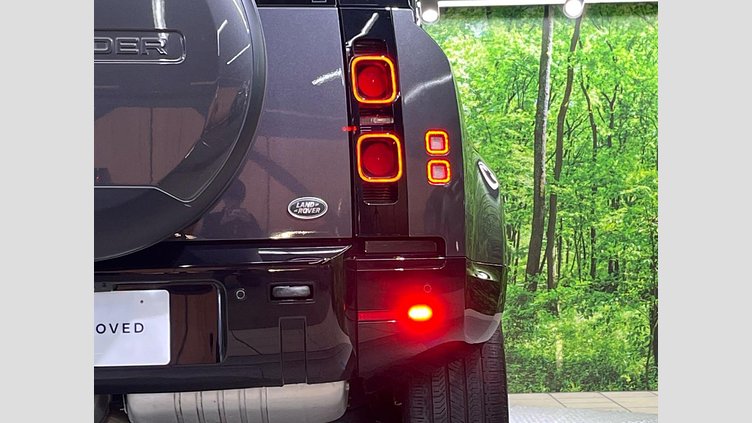 2022 認定中古車 Land Rover Defender 110 カルパチアングレイ D300 AWD（AT） X-DYNAMIC SE