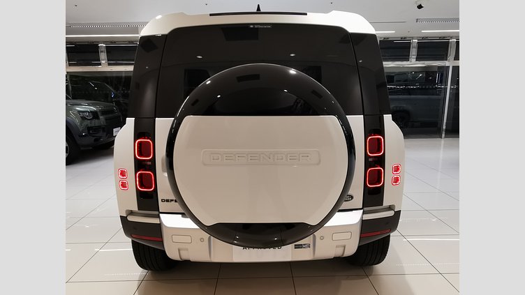 2023 認定中古車 Land Rover Defender 110 フジホワイト P300 AWD（AT） スタンダード