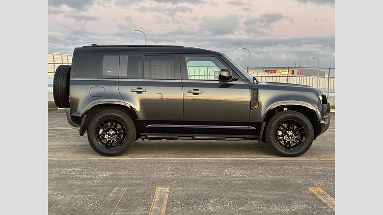 2022 認定中古車 Land Rover Defender 110 カルパチアングレイ D300 AWD（AT） X-DYNAMIC SE