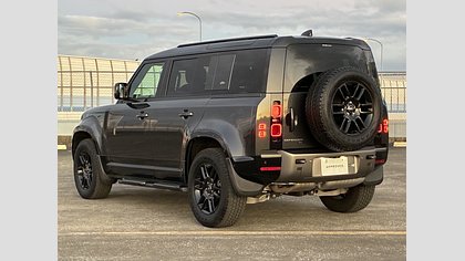 Defender 110 7