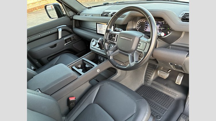 2022 認定中古車 Land Rover Defender 110 カルパチアングレイ D300 AWD（AT） X-DYNAMIC SE