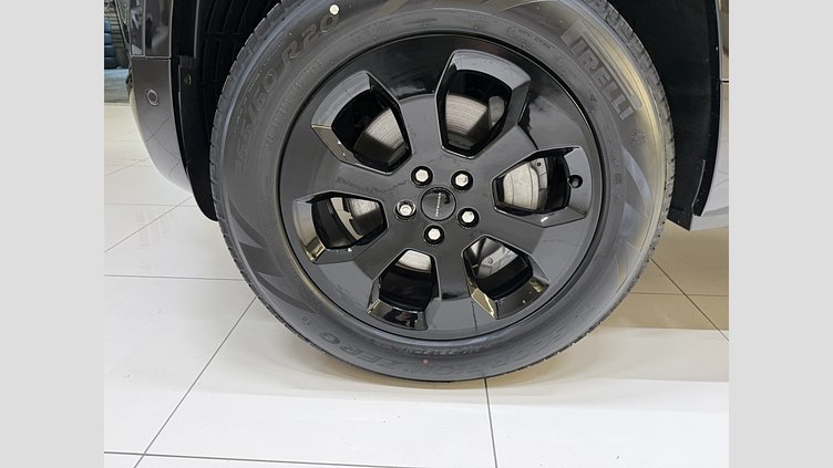 2026 Ny Land Rover Defender 110 Carpathian Grey Bensin Laddhybrid X-Dynamic SE