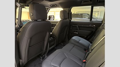 Defender 110 16
