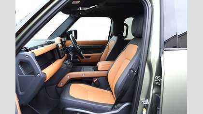 Defender 130 1