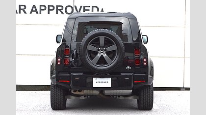 Defender 110 6