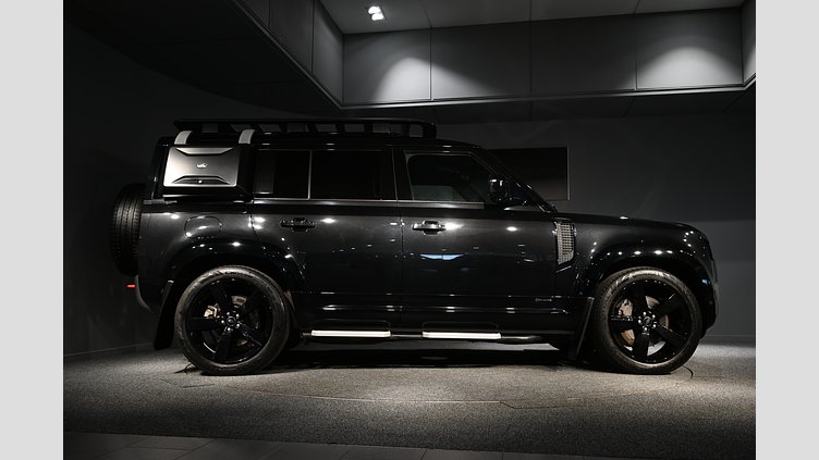 2021 Begagnad Land Rover Defender 110 Santorini Black automatic DEFENDER 110 P400 X-DYNAMIC HSE