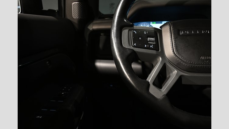 2021 Begagnad Land Rover Defender 110 Santorini Black automatic DEFENDER 110 P400 X-DYNAMIC HSE