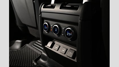 Defender 110 18