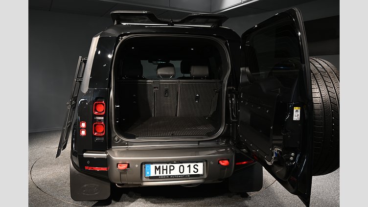 2021 Begagnad Land Rover Defender 110 Santorini Black automatic DEFENDER 110 P400 X-DYNAMIC HSE