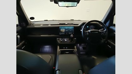 Defender 110 7