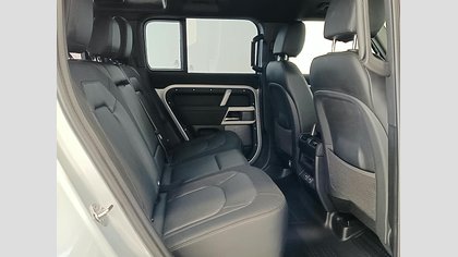 Defender 110 10