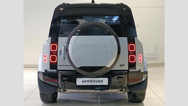 2023 Approved Land Rover Defender 110 Hakuba Silver AWD X-Dynamic SE 300PS Auto