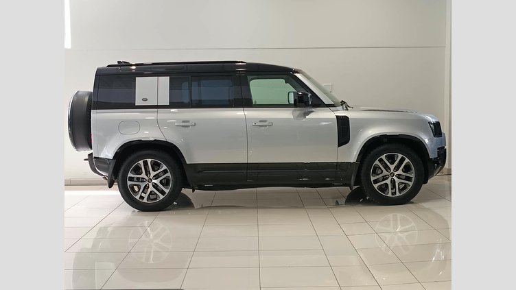 2023 Approved Land Rover Defender 110 Hakuba Silver AWD X-Dynamic SE 300PS Auto