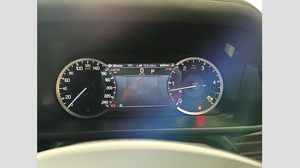 Defender 110 8