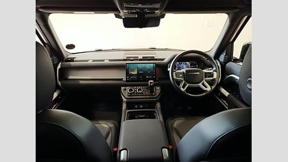Defender 110 6