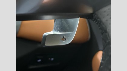 F-Pace 69