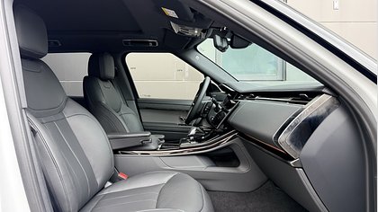Range Rover Sport 7