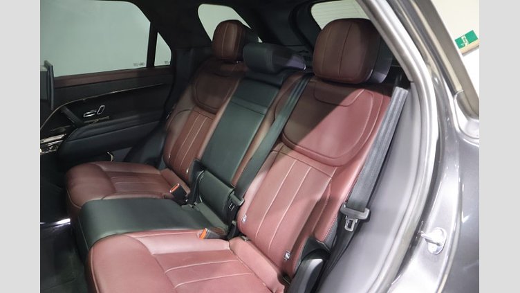 2024 認定中古車 Land Rover Range Rover Sport カルパチアングレイ D300マイルドハイブリッド スタンダードホイールベース Autobiography