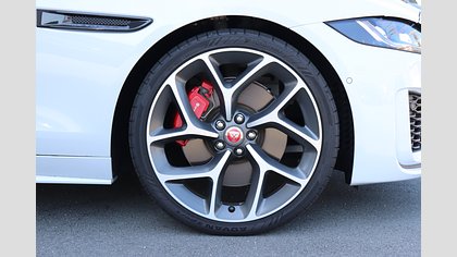 XE 8