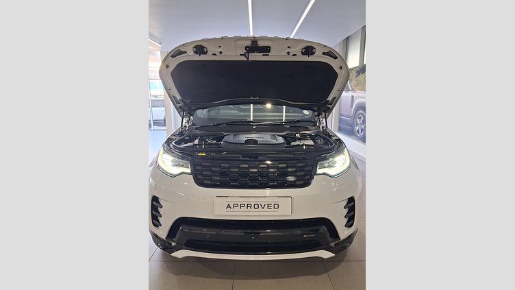 2022 Approved Land Rover Discovery Fuji White All Terrain DISCOVERY 3.0TD SE R-DYNAMIC (D300)