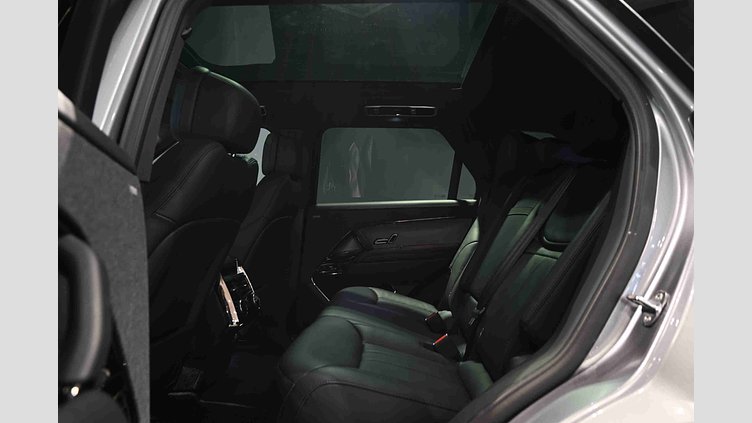 2024 Begagnad Land Rover Range Rover Sport Eiger Grey AWD D300 Dynamic HSE