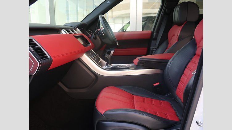 2017 認定中古車 Land Rover Range Rover Sport Fuji White 3.0 litre V6 Supercharged Petrol オートバイオグラフィーダイナミック