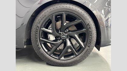 Range Rover Sport 32