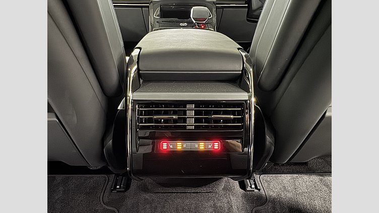 2024 認定中古車 Land Rover Range Rover Sport カルパチアングレイ D300マイルドハイブリッド スタンダードホイールベース Dynamic SE