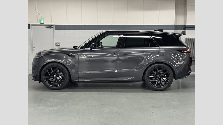 2024 認定中古車 Land Rover Range Rover Sport カルパチアングレイ D300マイルドハイブリッド スタンダードホイールベース Dynamic SE