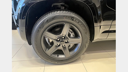 Defender 110 3