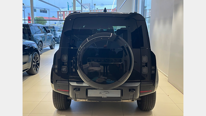 Defender 110 2