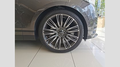 Range Rover Velar 8