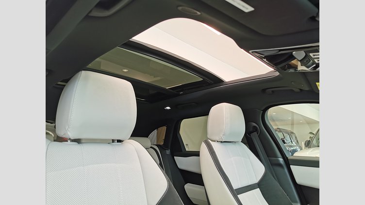 2022 認定中古車 Land Rover Range Rover Velar Charente Grey 2.0 litre i4P オーリックエディション　P250