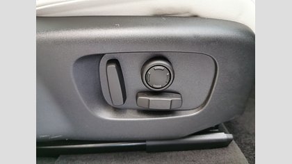 Range Rover Velar 38