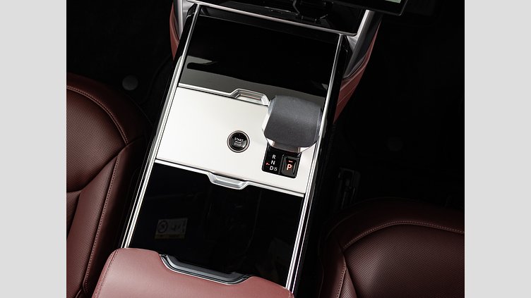2024 認定中古車 Land Rover Range Rover サントリーニブラック D350 AWD MHEV（AT） スタンダードホイールベース HSE