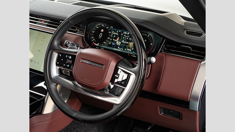 2024 認定中古車 Land Rover Range Rover サントリーニブラック D350 AWD MHEV（AT） スタンダードホイールベース HSE