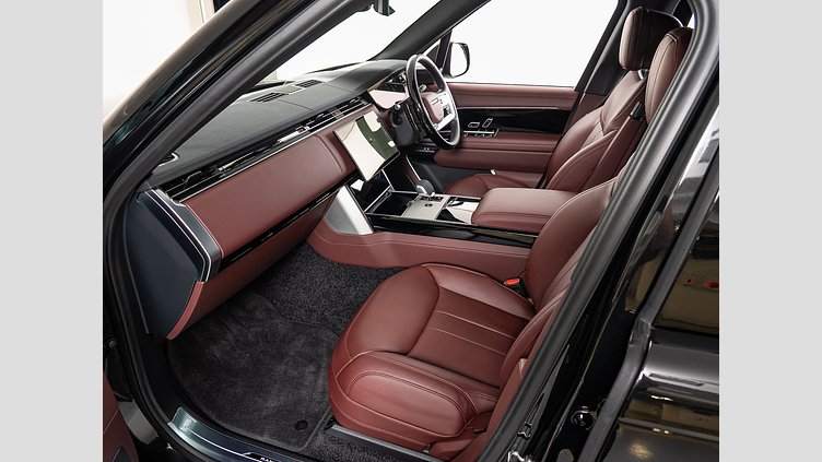 2024 認定中古車 Land Rover Range Rover サントリーニブラック D350 AWD MHEV（AT） スタンダードホイールベース HSE