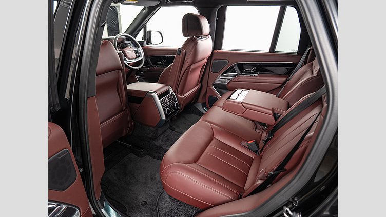 2024 認定中古車 Land Rover Range Rover サントリーニブラック D350 AWD MHEV（AT） スタンダードホイールベース HSE