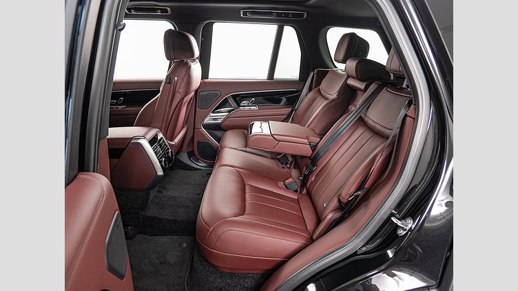 2024 認定中古車 Land Rover Range Rover サントリーニブラック D350 AWD MHEV（AT） スタンダードホイールベース HSE