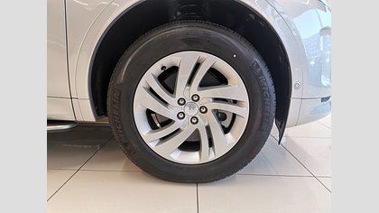 Discovery Sport 8