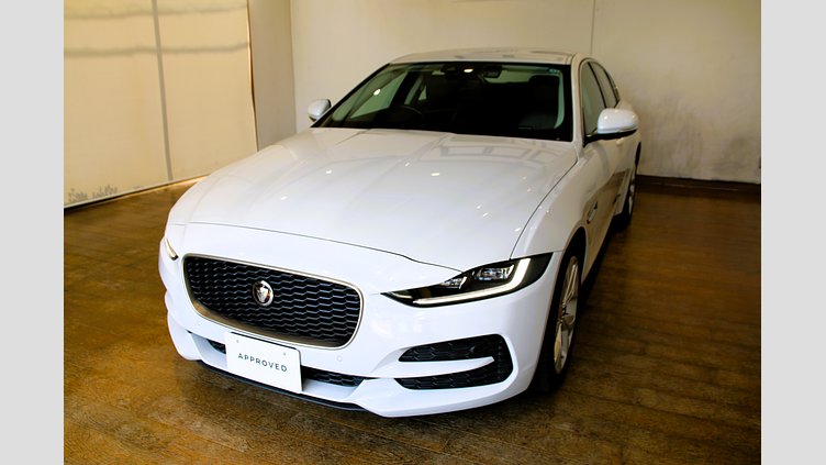 2020 認定中古車 Jaguar XE Yulong White 2.0 litre i4D Diesel S