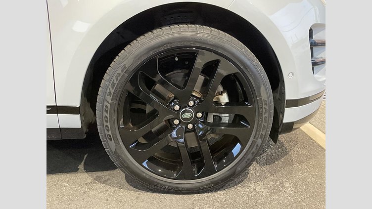 2019 認定中古車 Land Rover Range Rover Evoque ユーロンホワイト D180 FIRST EDITION